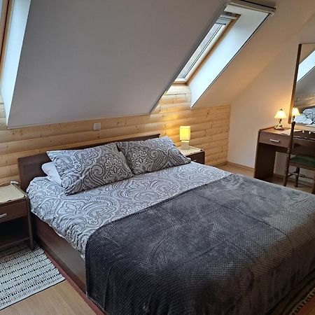 Apartment Erika Фужине Экстерьер фото